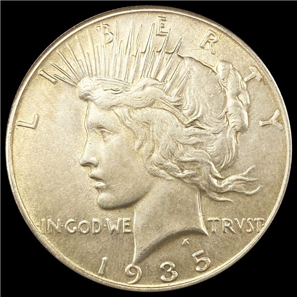 1935 Silver Peace Dollar CLOSELY UNCIRCULATED