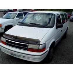 93 DODGE GRD CARAVAN SE (NEEDS TRANY WORK)E                           