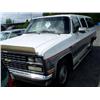 Image 1 : 89 CHEVROLET SUBURBAN 4DR EXMT.                                       