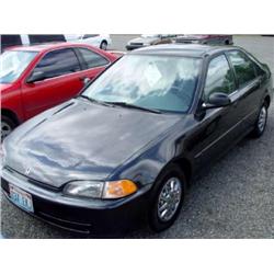 92 HONDA CIVIC 5SPD 4DR EXMT.                                         