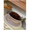 Image 5 : Dishes, Mugs, Plates C