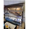 Image 11 : Baking, Cookie Sheets, Knives A