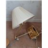 Image 8 : Lamps A