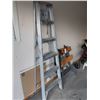 Image 2 : Step Ladder & Saw Horse Cat A