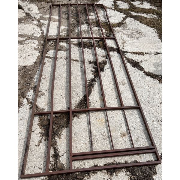 15 FOOT GATE W/ SLIDING PANEL