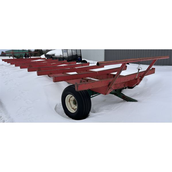 CREEK BANK 30 FOOT RND BALE WAGON
