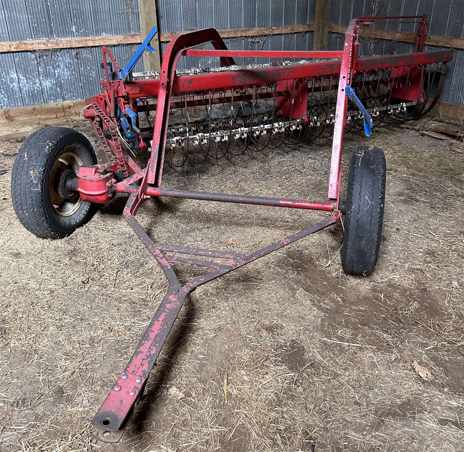 MCCORMICK DEERING 4 BAR HAY RAKE - USED LAST SEASON