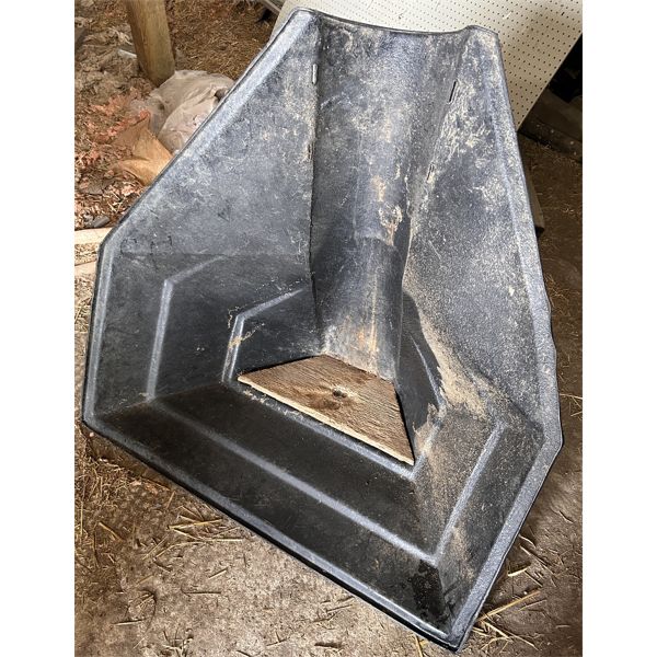 AUGER GRAIN BOOT