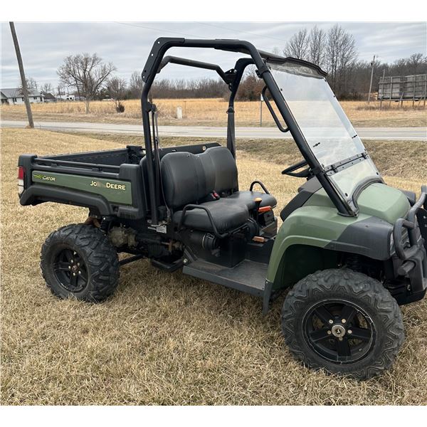 John Deer Gator