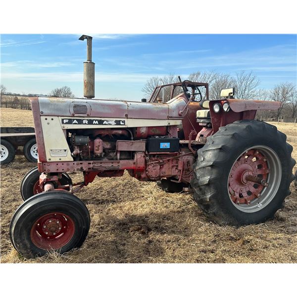 706 Farmall Tractor