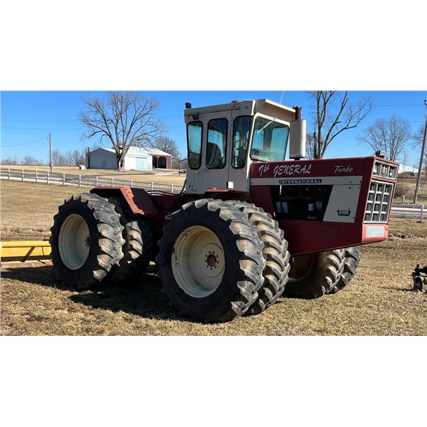 4366 International Tractor