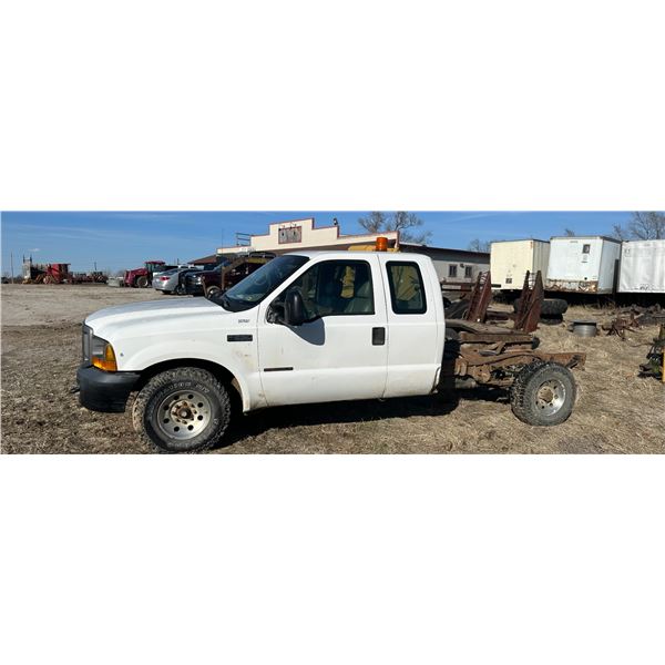 2000 Ford Truck