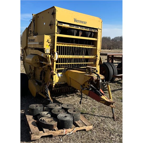 Vermeer 605 Big Round Baler