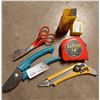 Image 1 : Roberts Duckbill Napping Shears, Olfa Blade Cutter, Gardena Shears, Measuring Tape & More