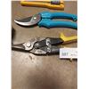 Image 2 : Wiss M3 Tin Snips, Gardena Pruning Shears, Utility Knife and Tape Measure