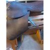 Image 2 : 18" English Saddle