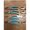 Image 2 : 8 Pairs Gardena Pruning Shears