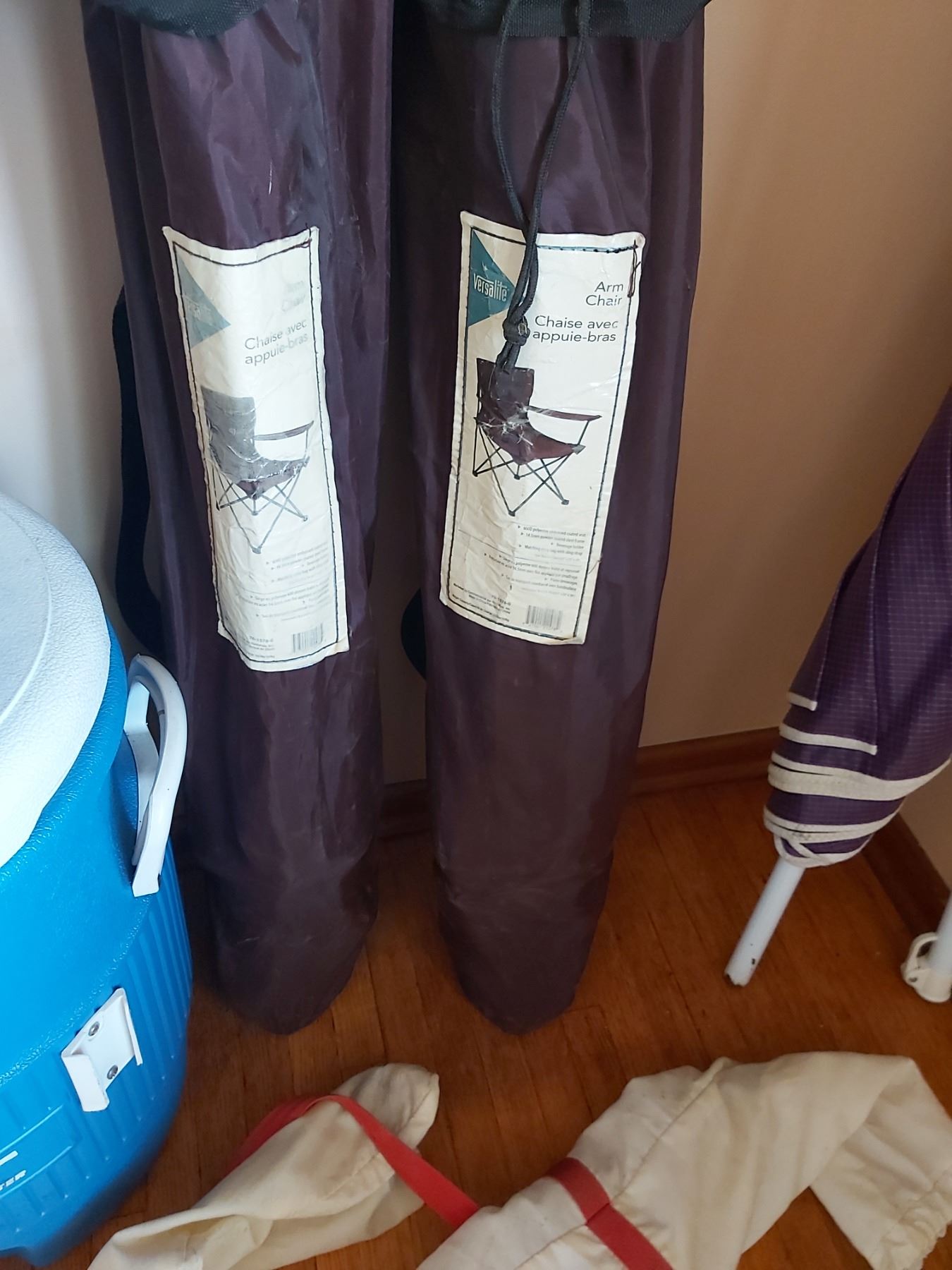 3 Folding Camping Chairs, Igloo Cooler, and Umbrella Beck Auctions Inc.