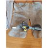Image 2 : Tuff N Lite Tool Pouch, Brody Overalls Size M, Extension Cord, Welding Chaps & More