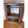 Image 1 : Beautiful Wooden Entertainment/Storage Unit with plenty of Storage (2 Pieces)