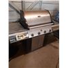 Image 3 : Vermont Castings Propane BBQ with 2 Tanks & Rotisserie