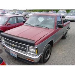 92 CHEVROLET S10 P/U EXMT.                                            
