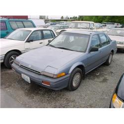 86 HONDA ACCORD 5SPD 4DR EXMT.                                        