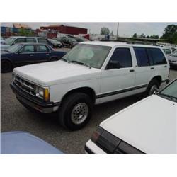 93 CHEVROLET S10 BLAZER 4X4 4DR EXMT.                                 