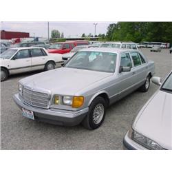 82 MERCEDES 380SEL 4DR EXMT.                                          