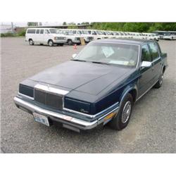88 CHRYSLER NEWYORKER 4DR EXMT.                                       