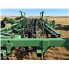 Image 10 : JD 1820 Cultivator, SN-H01820X675104 c/w 1900 Air cart, dual compartment, SN-H01900H675264, 40ft - 1