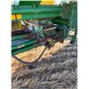 Image 17 : JD 1820 Cultivator, SN-H01820X675104 c/w 1900 Air cart, dual compartment, SN-H01900H675264, 40ft - 1