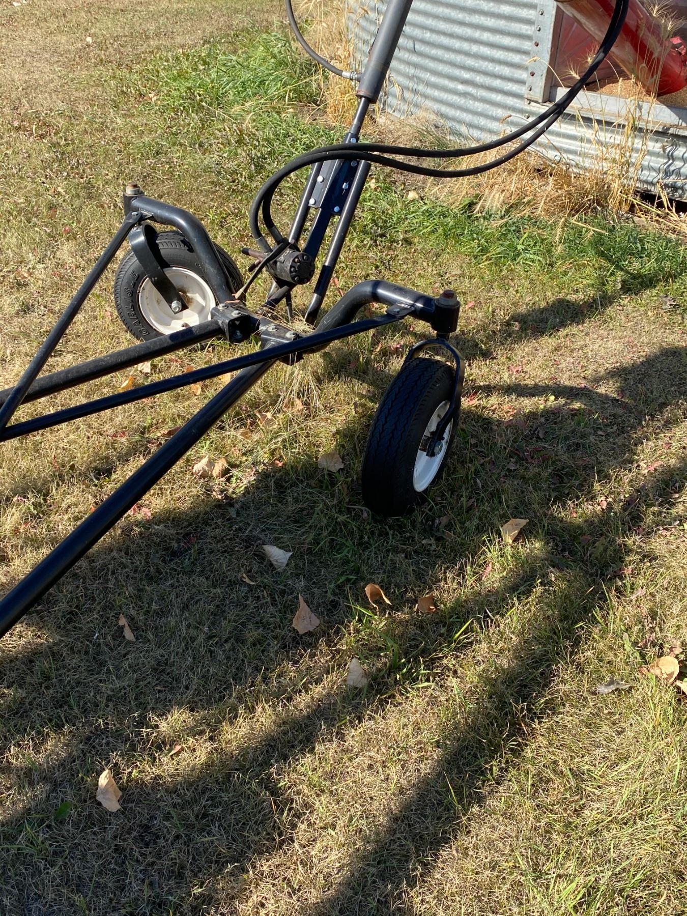 Wheatheart R841 grain auger c/w mover & bin sweep attach. c/w Kohler