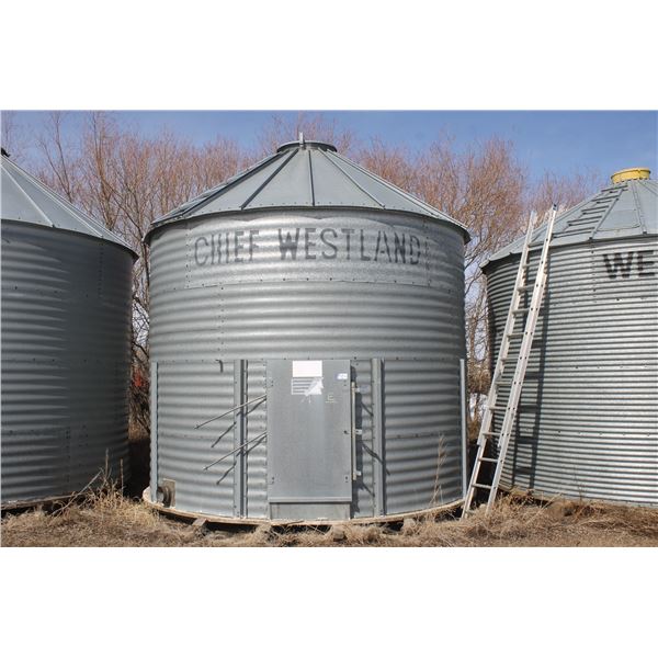 4 Ring Chief Westland  grain bin, 13 1/2' (good floor) All bins to be removed by July 1st/2023