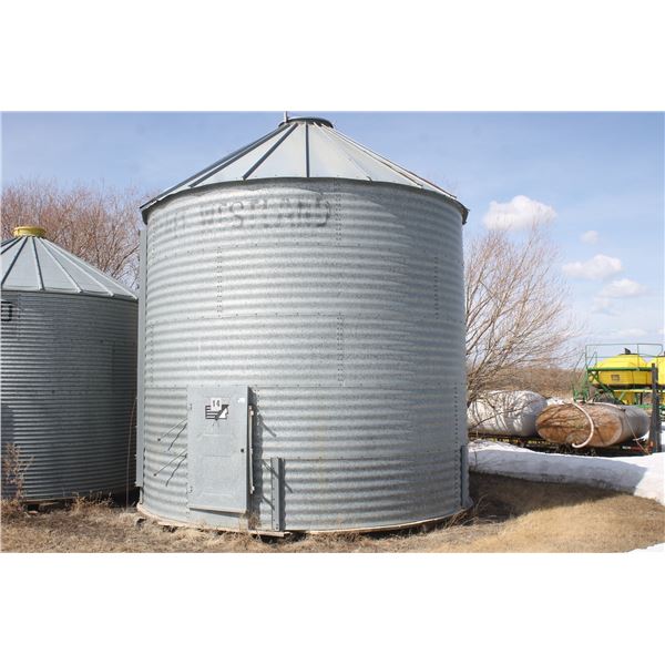 5 Ring Chief Westland grain bin, 15' Dia. All bins to be removed by