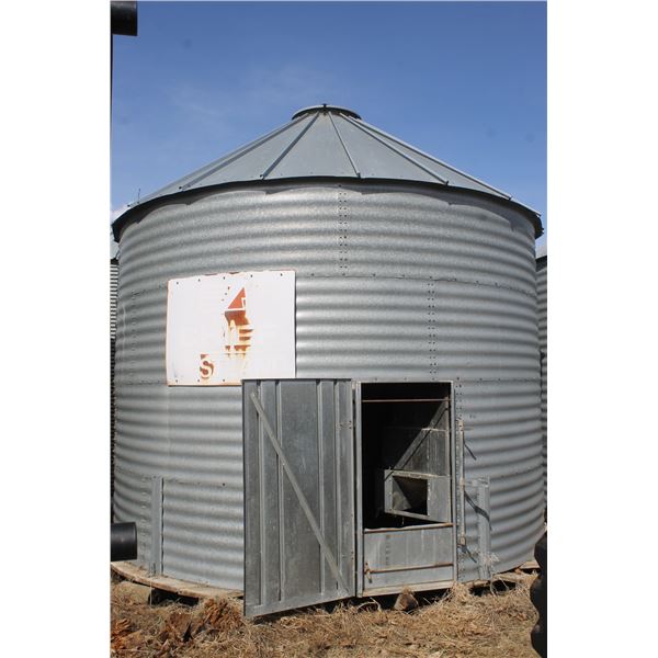 4 Ring Chief Westland grain bin (floor is good) All bins to be removed by July 1st/2023