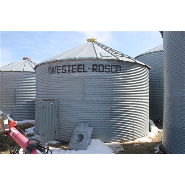 4 Ring Westeel grain bin (floor is fair) All bins to be removed by July 1st/2023