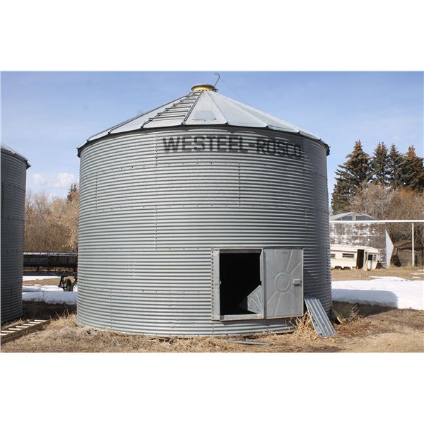 11 Ring Westeel grain bin, 19' (floor is fair) All bins to be removed by July 1st/2023