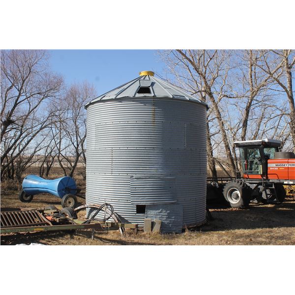 5 Ring Westeel grain bin (no door) All bins to be removed by July 1st/2023