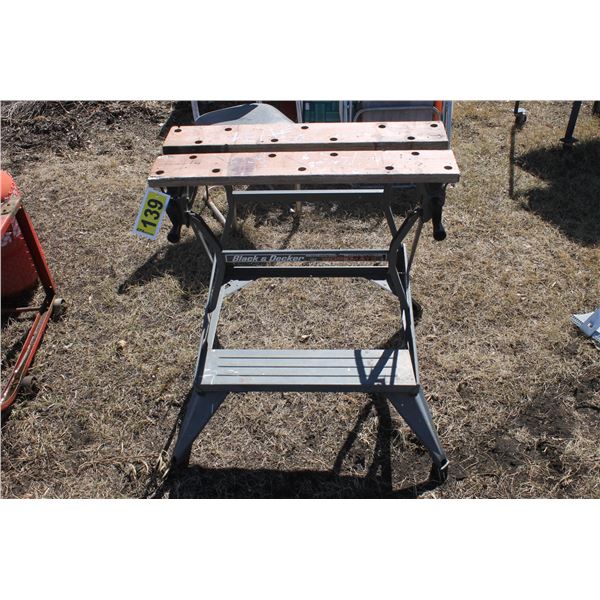 B&D adjustable table