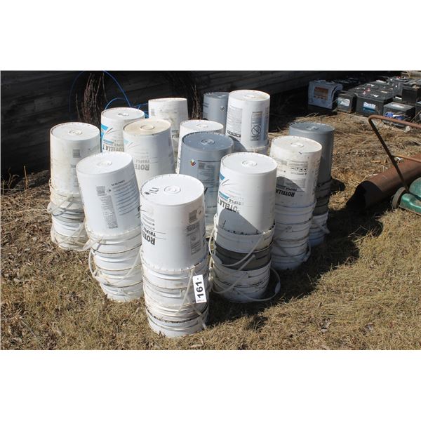 Plastic pails