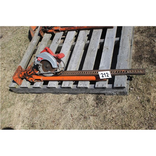 Jackall and circular saw