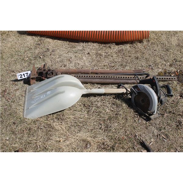 Jackall, shovel, crow bar, and strap bar.
