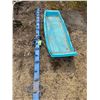 Image 1 : Blue sled and blue bar for game fence