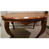 Image 1 : A Charming Vintage Coffee Table