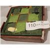 Image 4 : A Golf-Themed Tic-Tac-Toe Game(Ceramic)/Nice Golf-Themed Clock/Charming Wooden Toucan Ornament