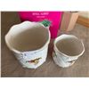 Image 4 : Royal Albert Old Country Roses - Rosebud Planter Set of Two (Includes Original Packaging!)