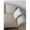 Image 4 : Upholstered Loveseat (See Description)