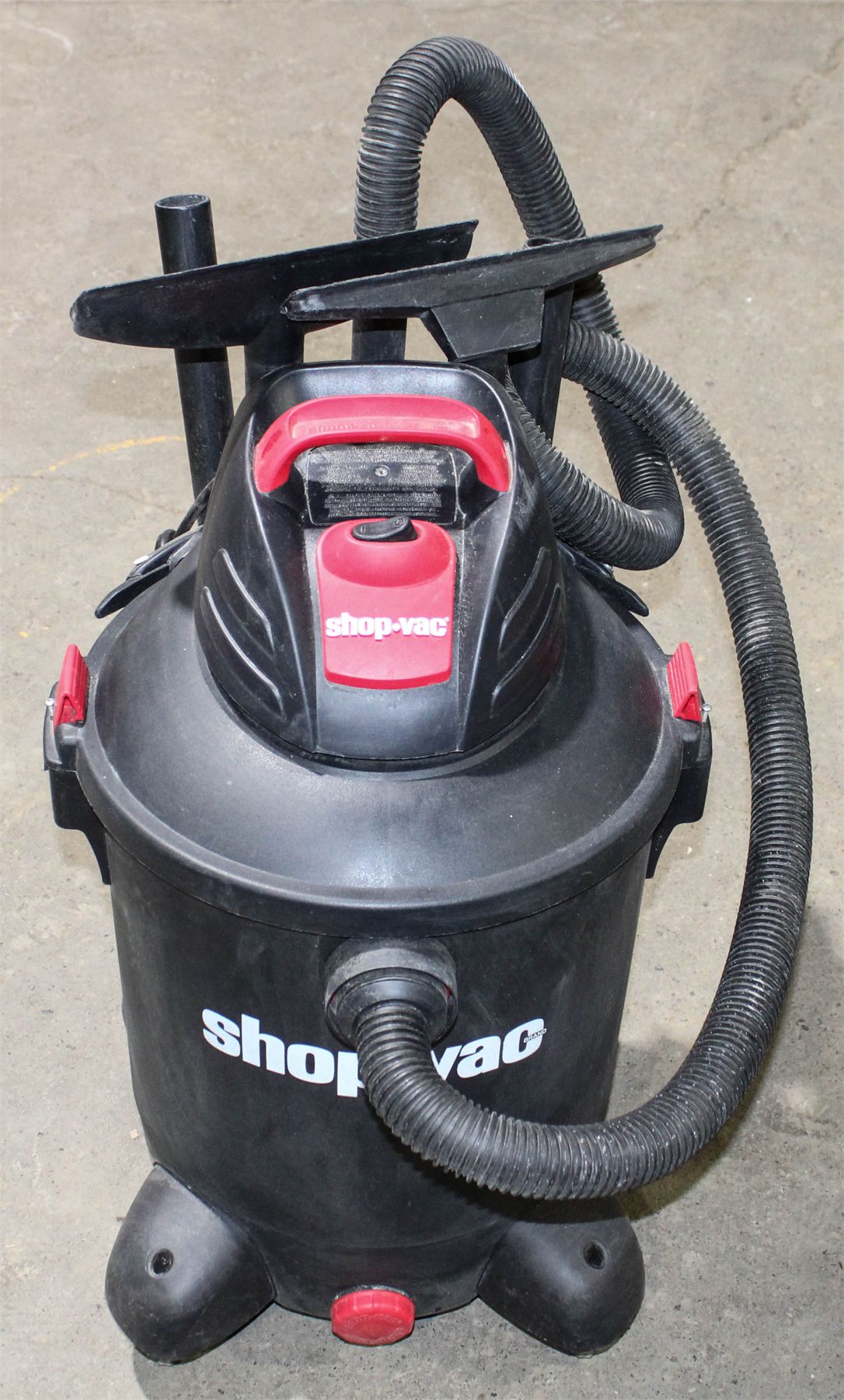 SHOP VAC BRAND VACUUM 5 GALLON