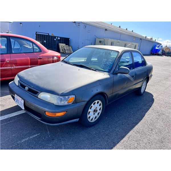 Complete Black Housing Headlight & Corner Light Set For 1993-1997 Toyota Corolla DX - Clear Lens